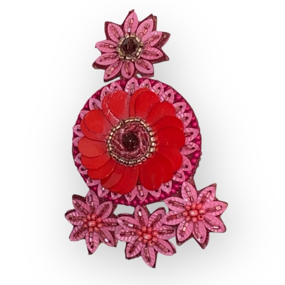 165 Lovely Statement Earrings - Picture 2 of 10